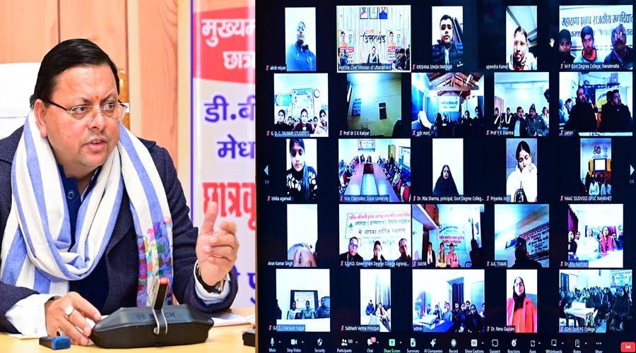 https://pahadsamachar.com/dehradun/uttarakhand-scholarship-reached-the-account-of-241-students-cm-released-33-lakh-51-thousand-through-dbt/